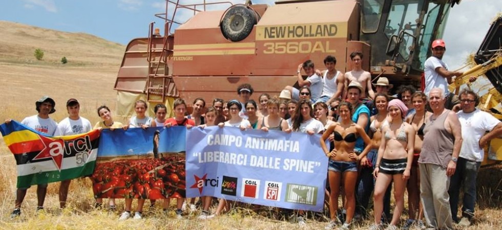 I ragazzi trentini a Corleone per coltivare campi e vigneti strappati alla mafia